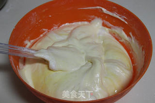 蓝莓戚风蛋糕卷的做法步骤:4
