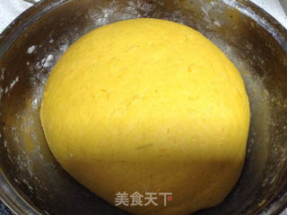 南瓜蜜红豆包的做法步骤:3