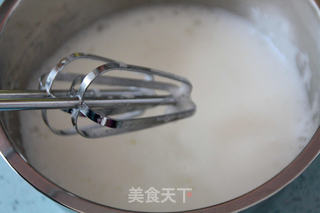 卷卷手残党的救星:【豆腐木薯戚风】的做法步骤:11