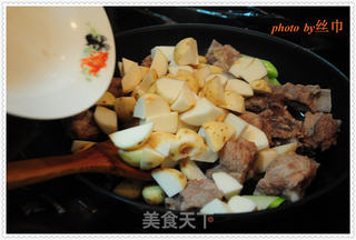 白果芋头烧排骨的做法步骤：10