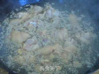 重庆烧鸡公的做法步骤:2