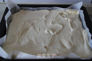 蓝莓戚风蛋糕卷的做法步骤:5