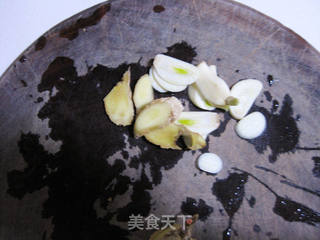 笔管鱼炖白菜豆腐的做法步骤:5