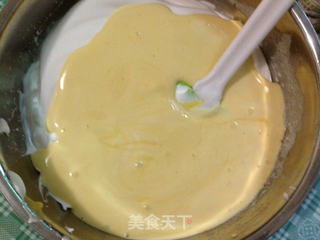 草莓原味生日蛋糕的做法步骤:12