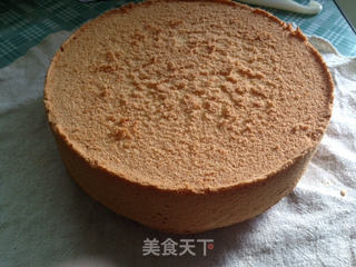 草莓原味生日蛋糕的做法步骤:15