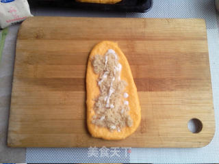 南瓜肉松卷的做法步骤:8