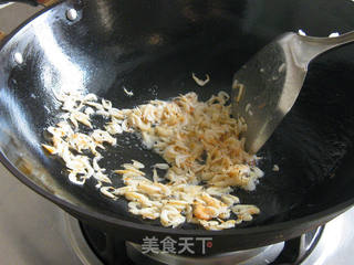 白菜虾皮炒鸡蛋的做法步骤:4