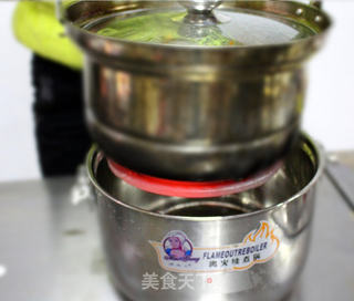三黄鸡炖香菇的做法步骤:12