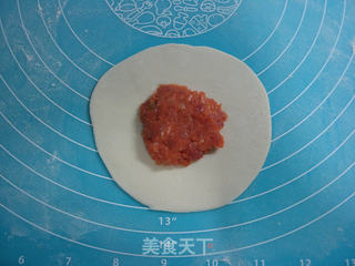 多彩牡丹花烫面蒸饺的做法步骤:8