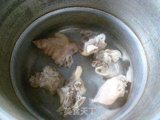 青菜萝卜猪蹄汤的做法步骤:3