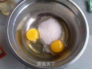 奶油玛芬蛋糕的做法步骤:2