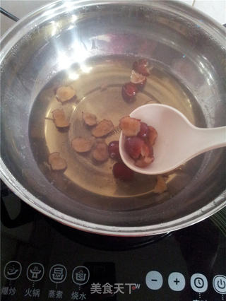养颜玫瑰花茶的做法步骤：5