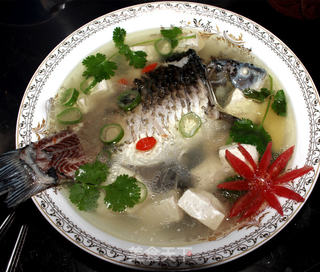 孕妇必喝,鲫鱼豆腐汤的做法步骤:12