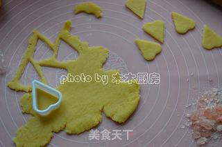 晶莹剔透的玻璃心饼干的做法步骤:5