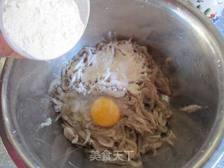 干炸香酥小海虾的做法步骤:5