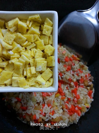 腊味新年~浓浓的年味炒饭的做法步骤:8