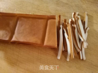 菠菜拌香干的做法步骤：4