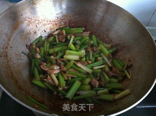 黄豆酱炒章丘鲍芹的做法步骤:8