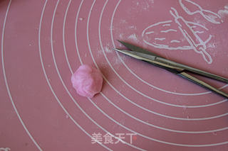 美到让人窒息【蕾丝翻糖蛋糕】的做法步骤:22