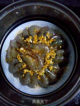 蒜蓉粉丝虾的做法步骤：7