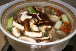虫草炖土鸡的做法步骤:5
