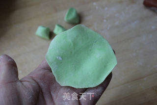 冬至吃饺子咯——讨喜的翡翠蒸饺的做法步骤:8