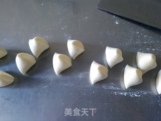 芹菜猪肉饺的做法步骤:6