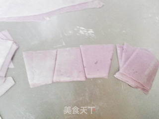 为冬至包上一锅色香味俱全的饺子——紫薯香菇芹菜鲜肉饺的做法步骤:6