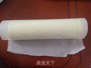 戚风香蕉蛋糕卷的做法步骤:13