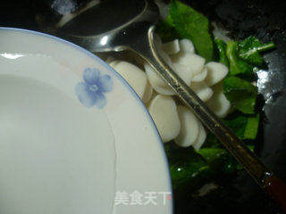 油菜蕻麻辣肠炒年糕的做法步骤:8