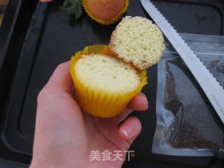 圣诞纸杯蛋糕的做法步骤:3