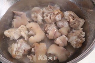 墨鱼猪手汤—捷赛私房菜的做法步骤:2