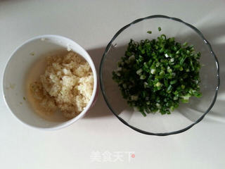 蒜蓉扇贝蒸粉丝的做法步骤:8