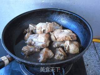 红烧脊骨的做法步骤:7