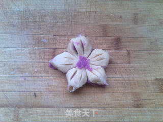 花朵紫薯酥的做法步骤:21
