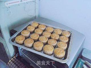 广式五仁月饼的做法步骤:16