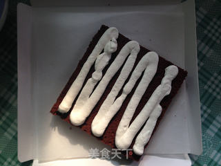 古典巧克力圣诞蛋糕的做法步骤:21