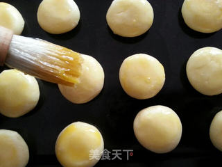 奶香小酥饼的做法步骤:9