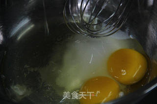 香橙蜂蜜蛋糕的做法步骤:2