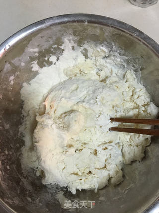 酸菜猪肉馅饺子的做法步骤:4