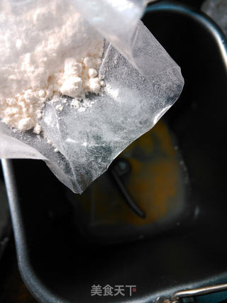 面包机葡萄干吐司的做法步骤:2