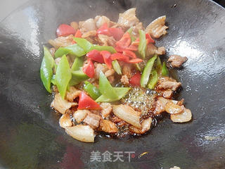 农家小炒肉的做法步骤:7