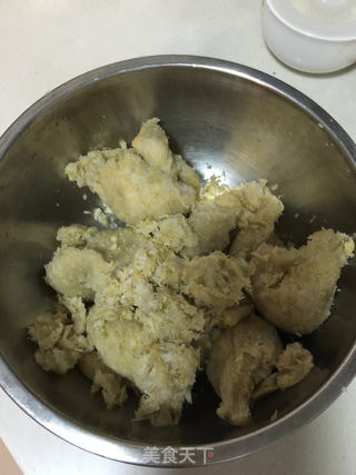 酸菜猪肉馅饺子的做法步骤:3
