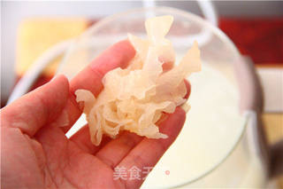 蔓越莓银耳粥的做法步骤:4