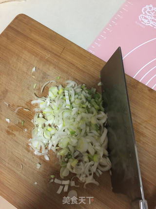 酸菜猪肉馅饺子的做法步骤:7