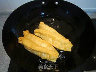 自制美味油条的做法步骤:16