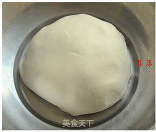 热腾腾的蕃茄牛肉水饺——做出鲜嫩带汤牛肉馅秘方大公开的做法步骤：1