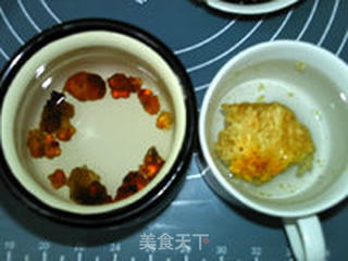 黄精桃胶银耳羹的做法步骤:2