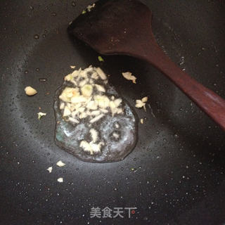 素菜的美味--小炒长南瓜的做法步骤:3