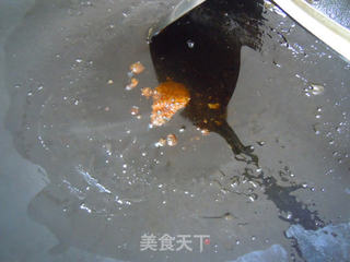 最普通的鸭爪可以很美味--焦糖卤鸭爪的做法步骤:2